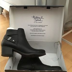 Natural Soul black booties Size 8